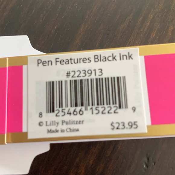 NWT Lilly Pulitzer Journal with Gold Pen Featured in Lil Earned Stripes - Picture 7 of 7